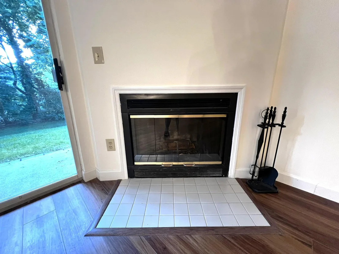 Photo of Unit 5 at 11 Arbor Way