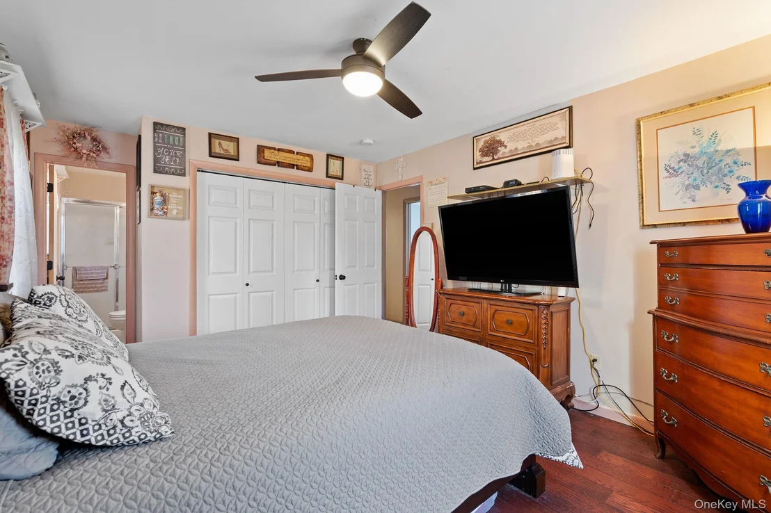 Photo of 171 East Road
