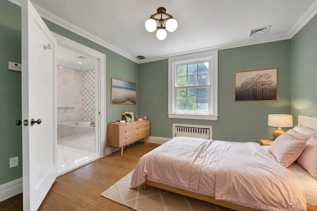 Photo of 514 Esplanade
