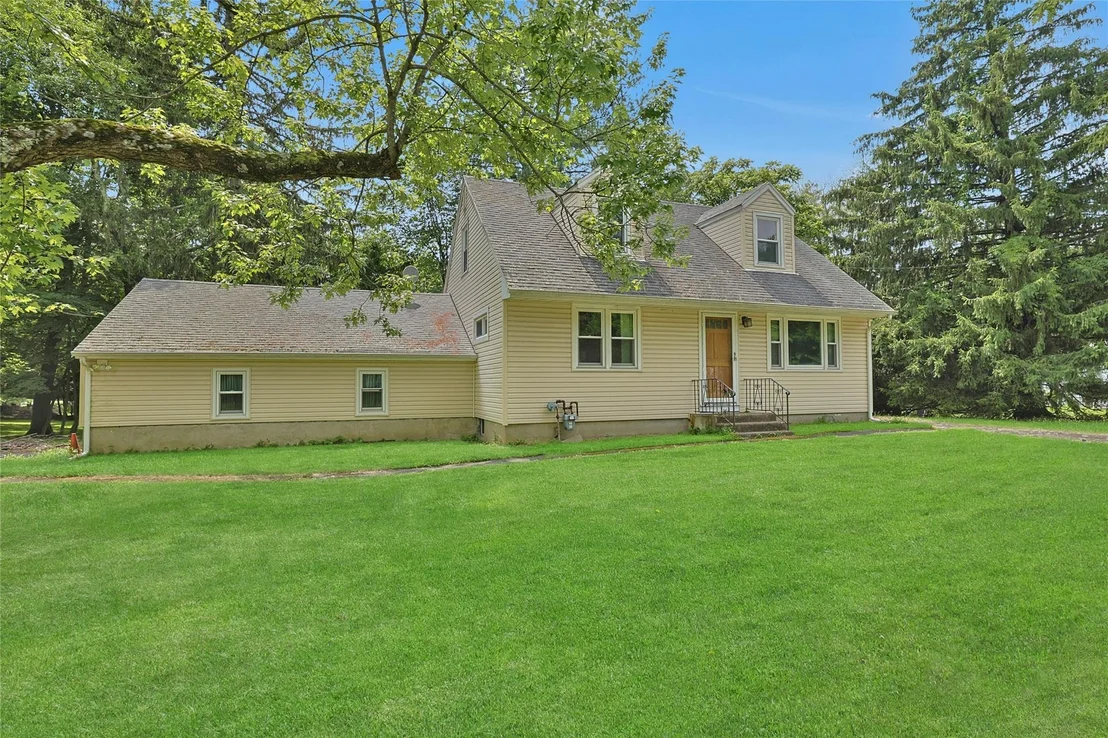 Photo of 2 Andrew Drive