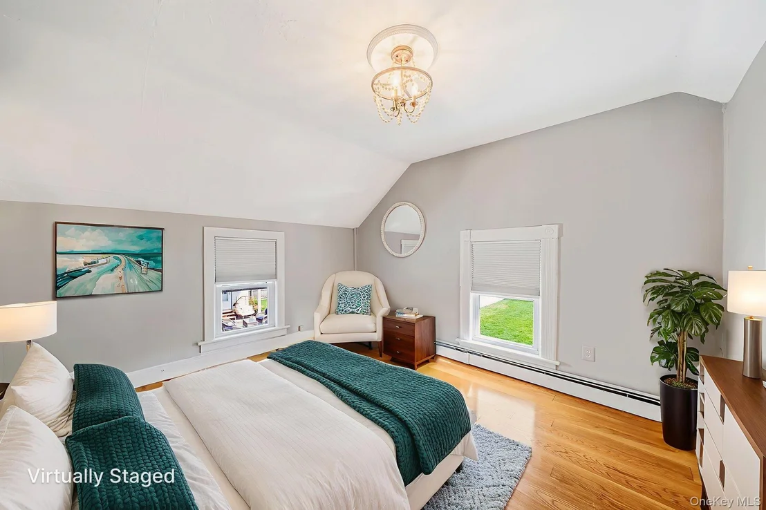 Photo of 219 North Ocean Avenue