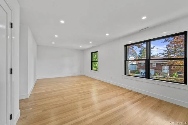 Photo of 171 Windermere Drive