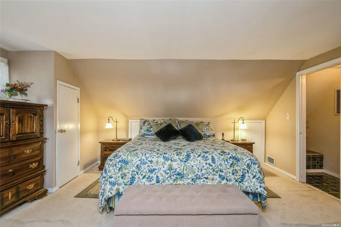 Photo of 5 Bergen Drive