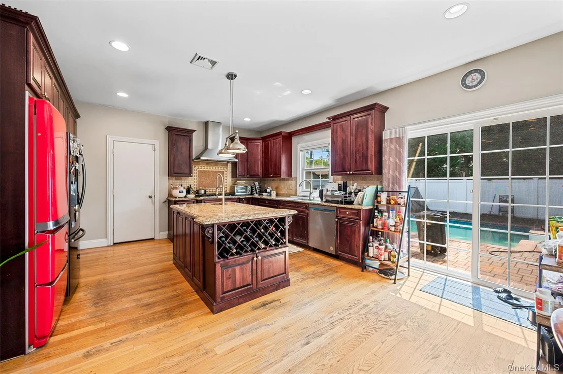 Photo of 19 Manetto Drive