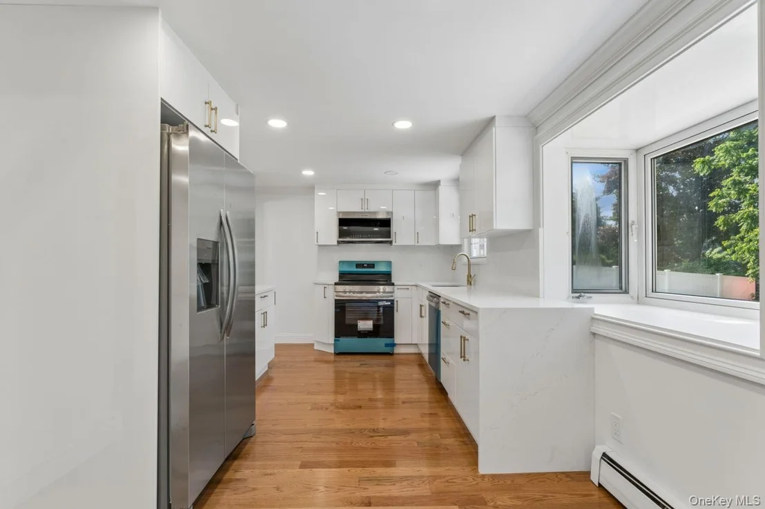 Photo of 98 Rose Place