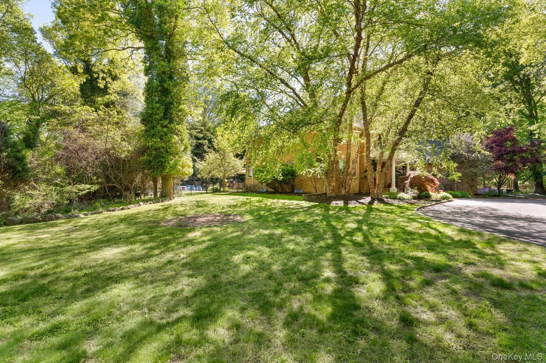 Photo of 2 Spring Hill Road