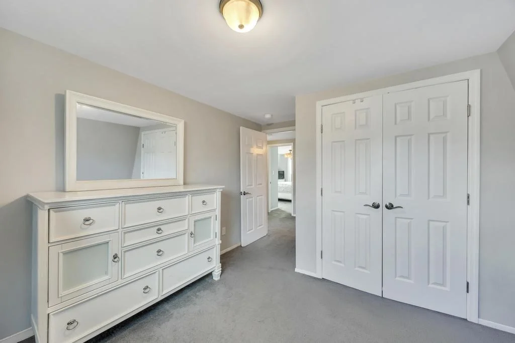 Photo of 52 Thorburn Avenue