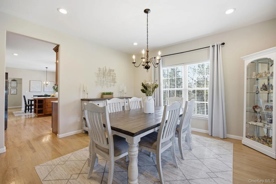 Photo of 18 Valley View Road