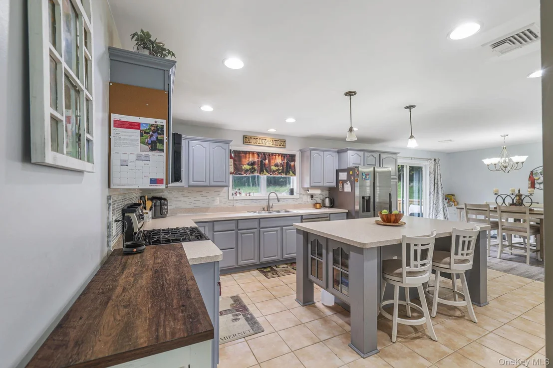 Photo of 436 Mutton Hill Road