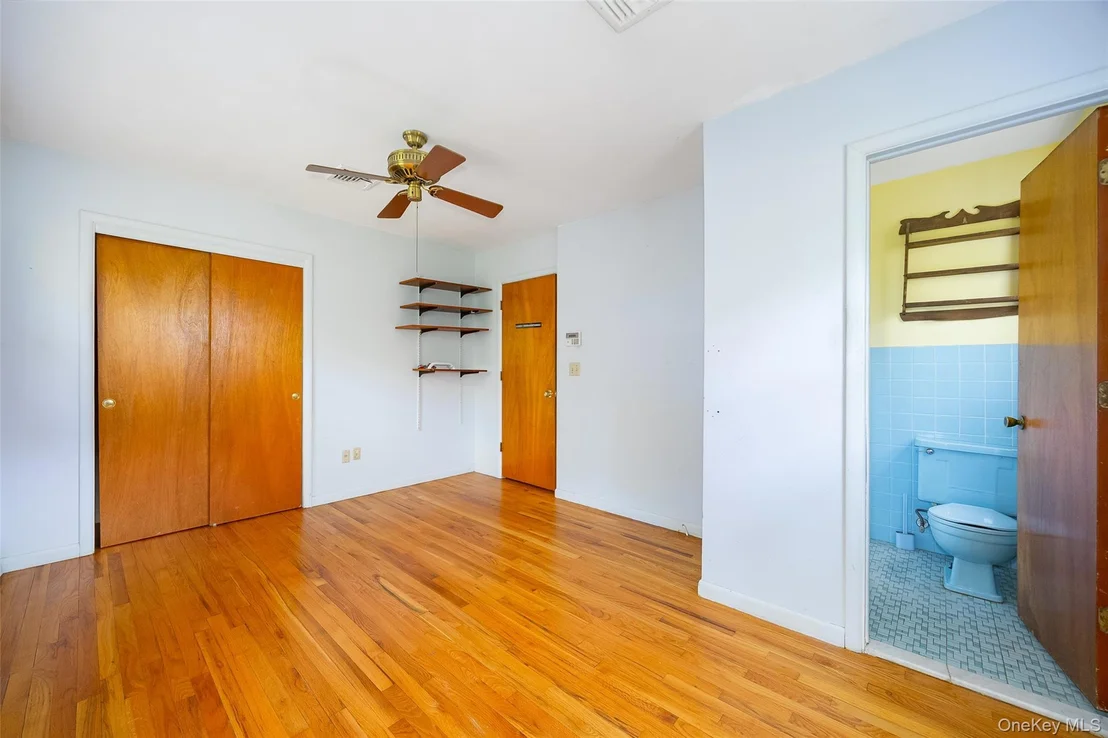 Photo of 24 Johns Boulevard