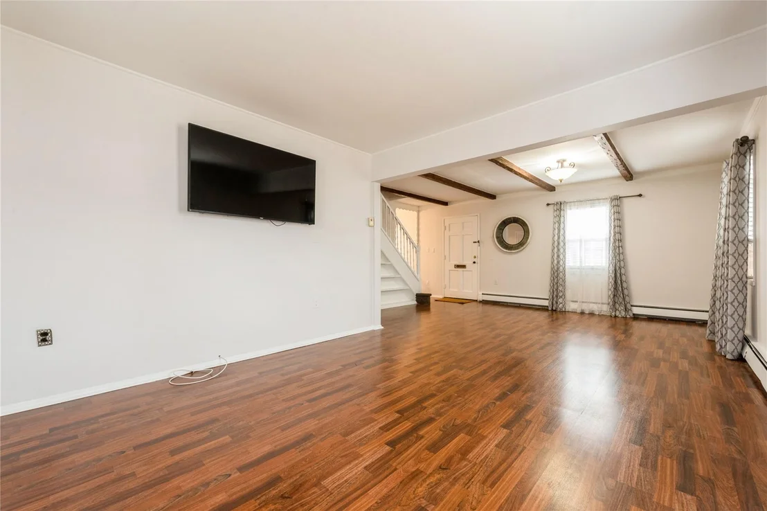 Photo of 8 Sandy Lane