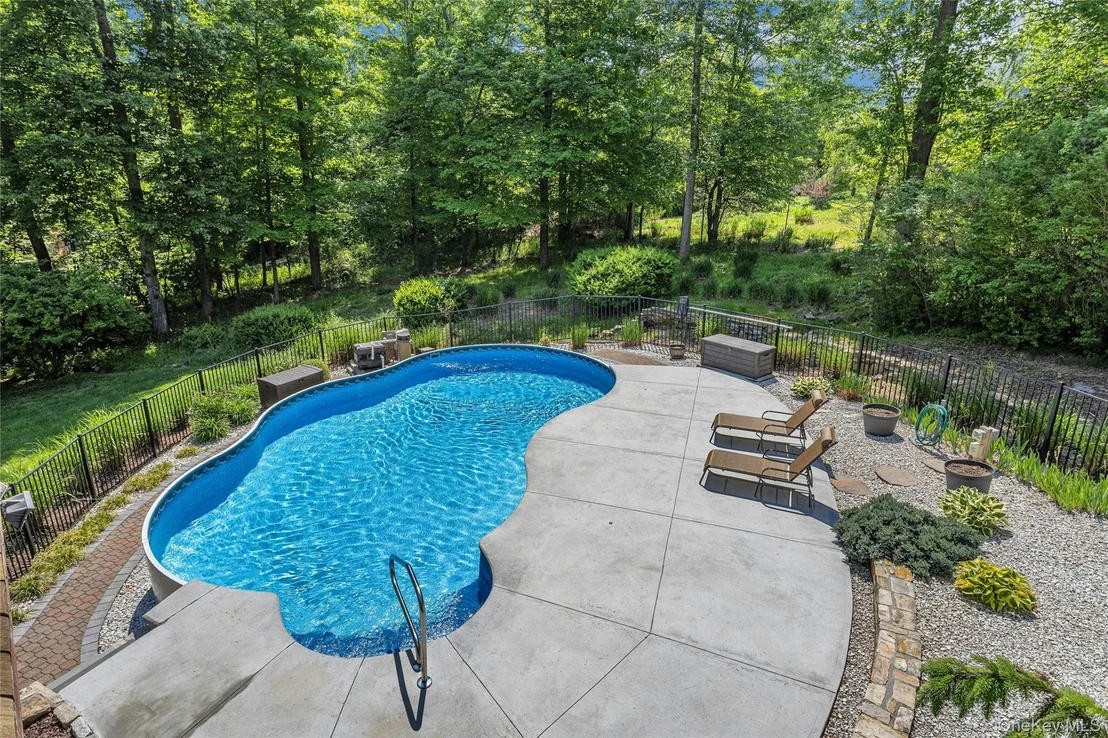 Photo of 204 Cherry Hill Road