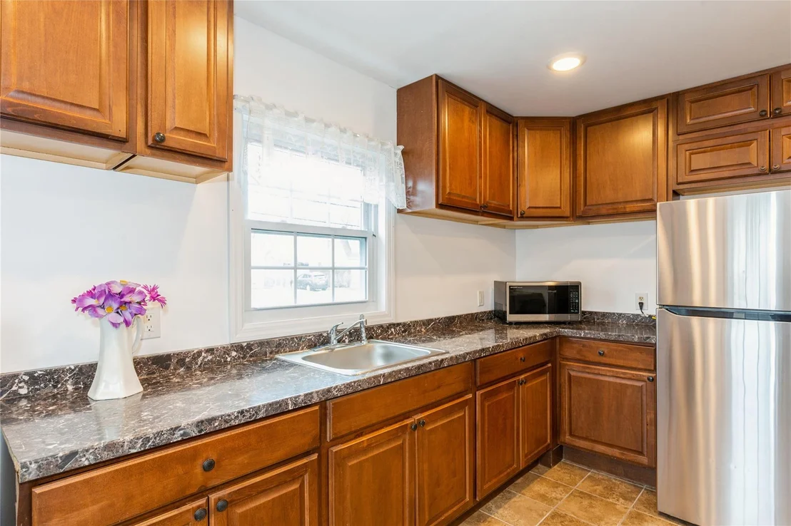 Photo of 97 Pine Neck Avenue
