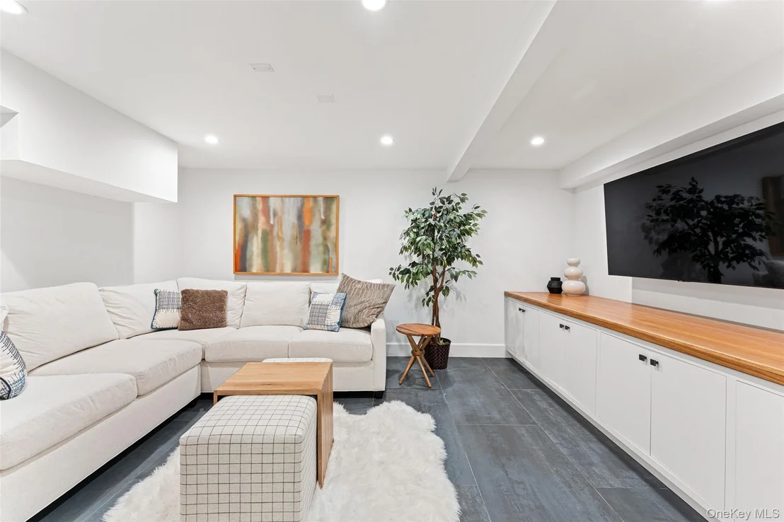 Photo of 12 Kolbert Drive