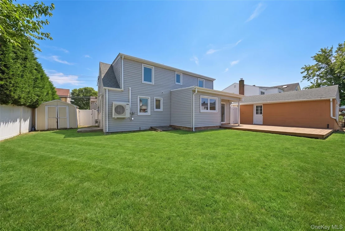Photo of 3746 Carrel Boulevard