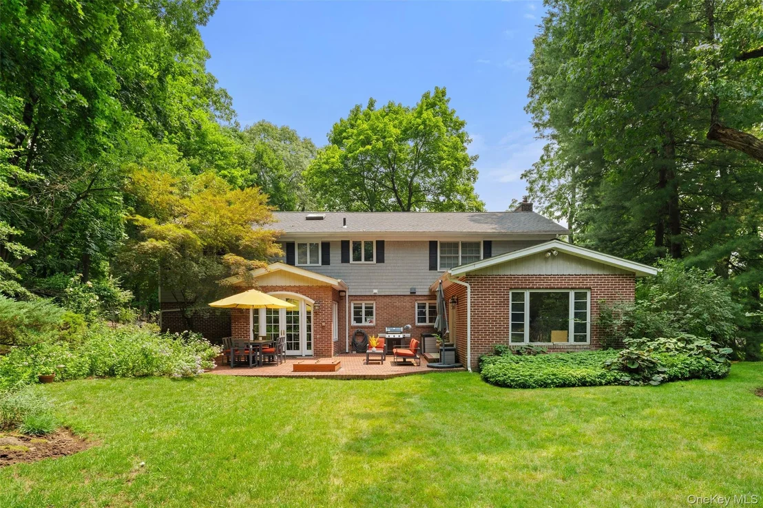 Photo of 22 Park Avenue