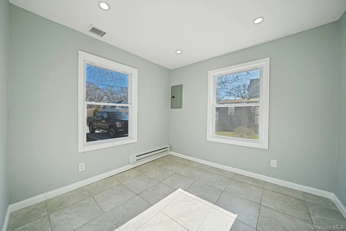 Photo of 42 Oak Drive