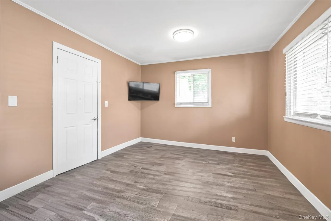 Photo of 64 Kobb Boulevard