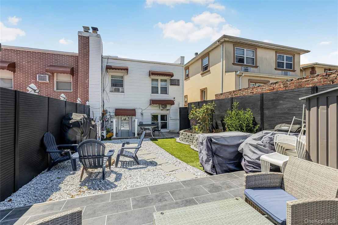 Photo of 426 Calhoun Avenue