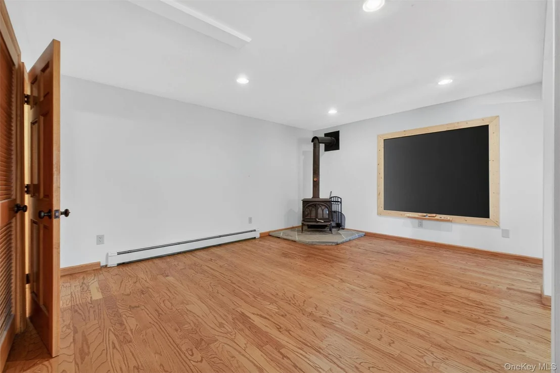 Photo of 85 Ward Road