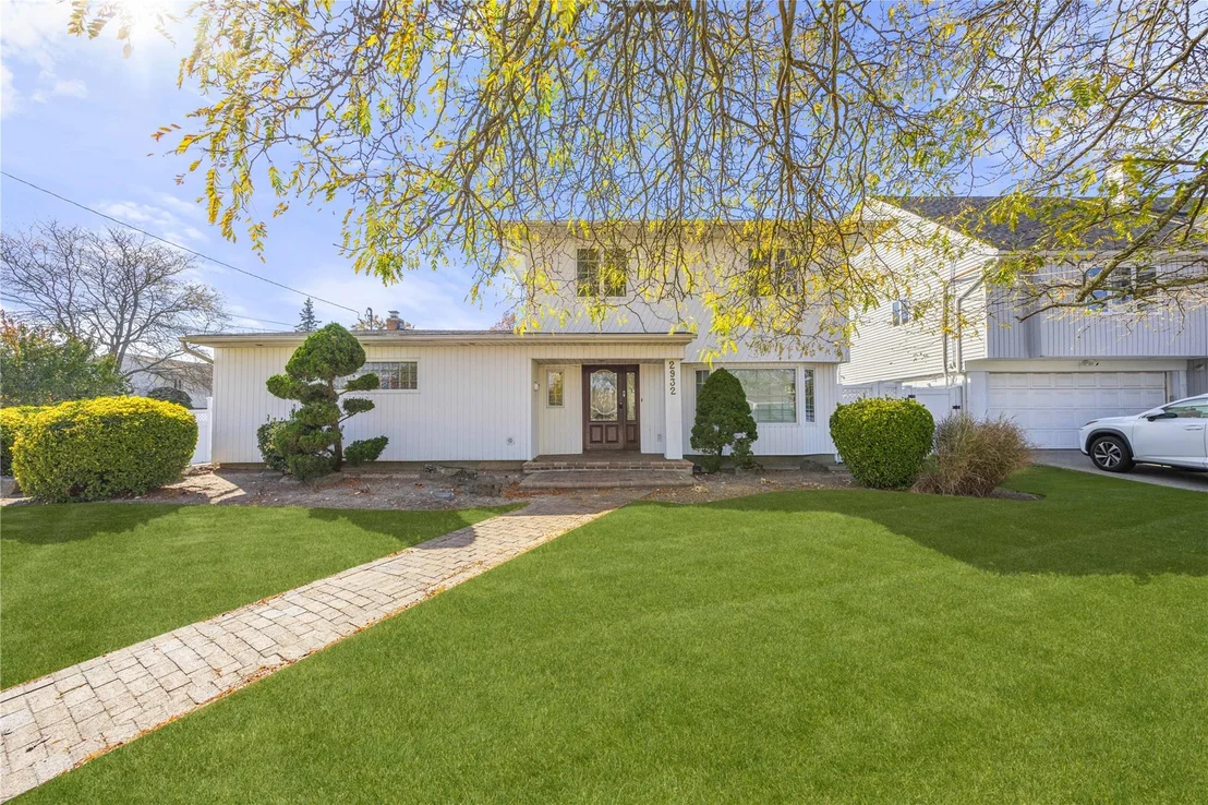 Photo of 2932 Joyce Lane