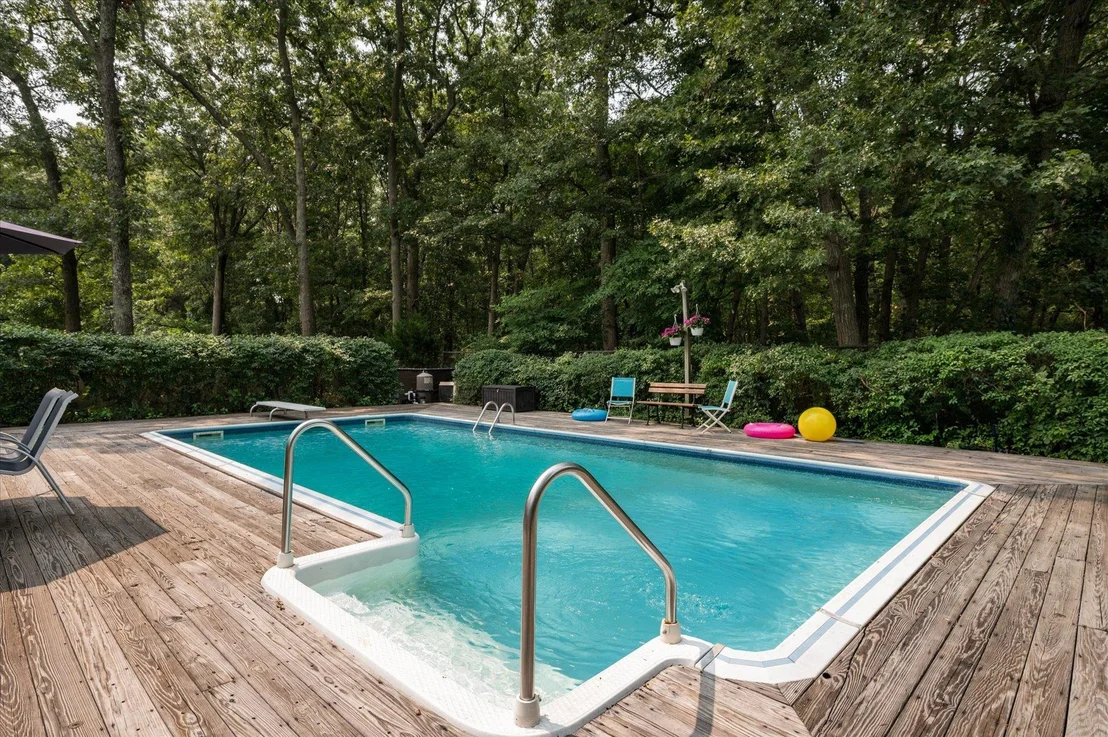 Photo of 18 Howe Road