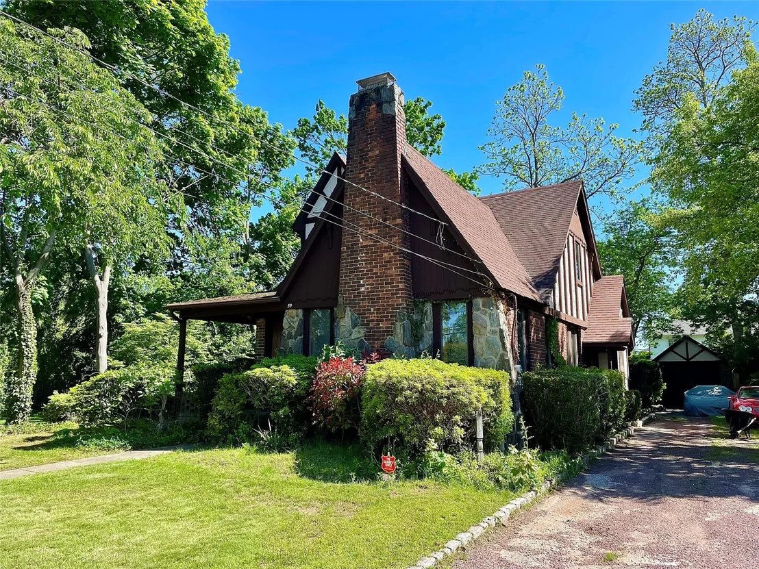 Photo of 59 Sunset Road