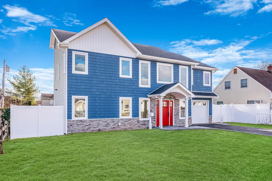 Photo of 72 Crescent Lane