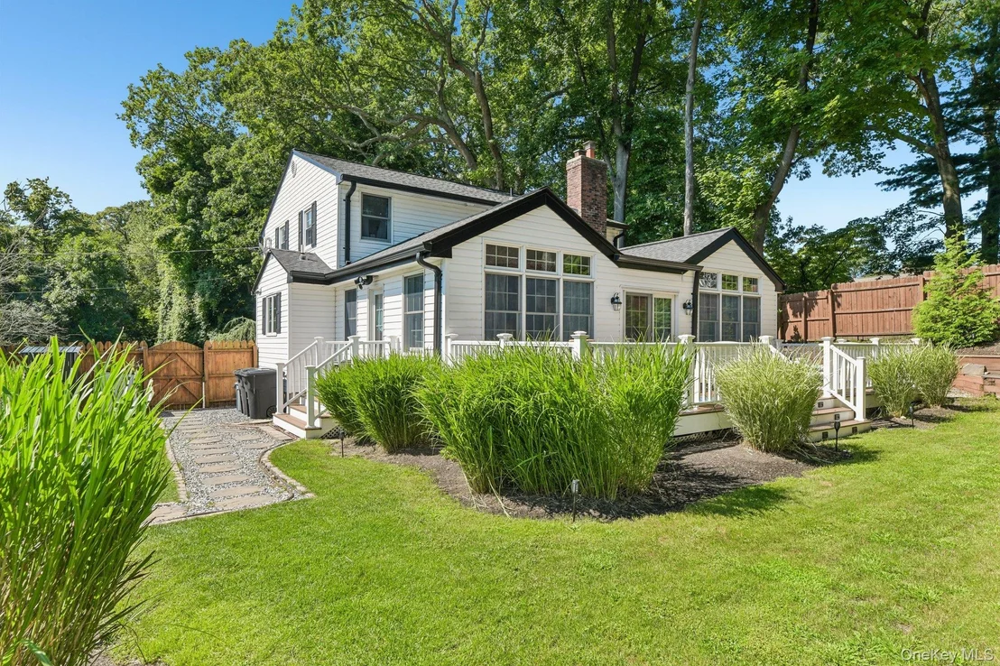Photo of 103 Harvard Avenue