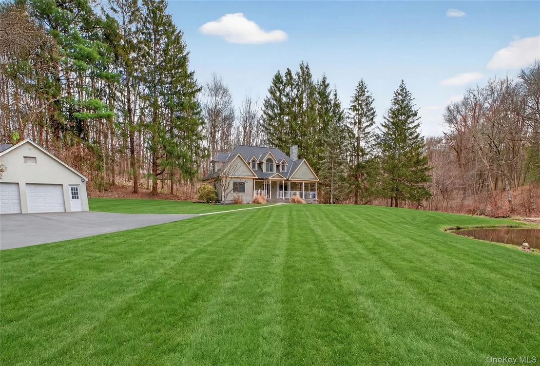 Photo of 256 Overlook Road