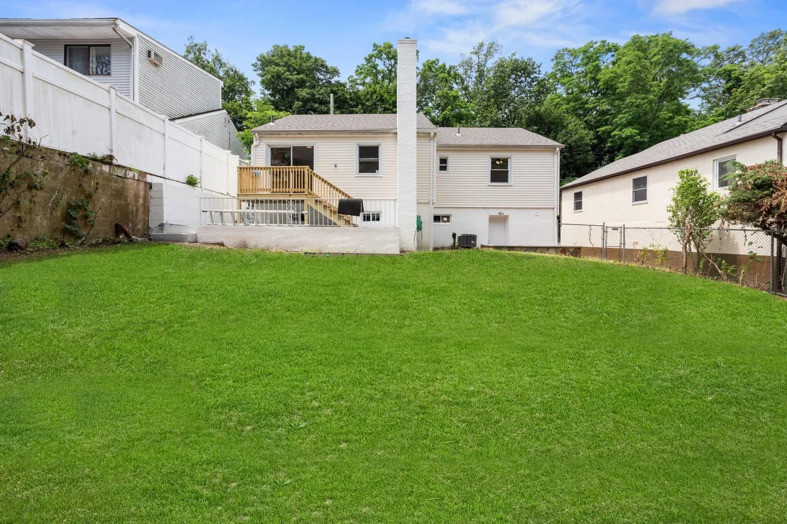 Photo of 690 Corbalis Place