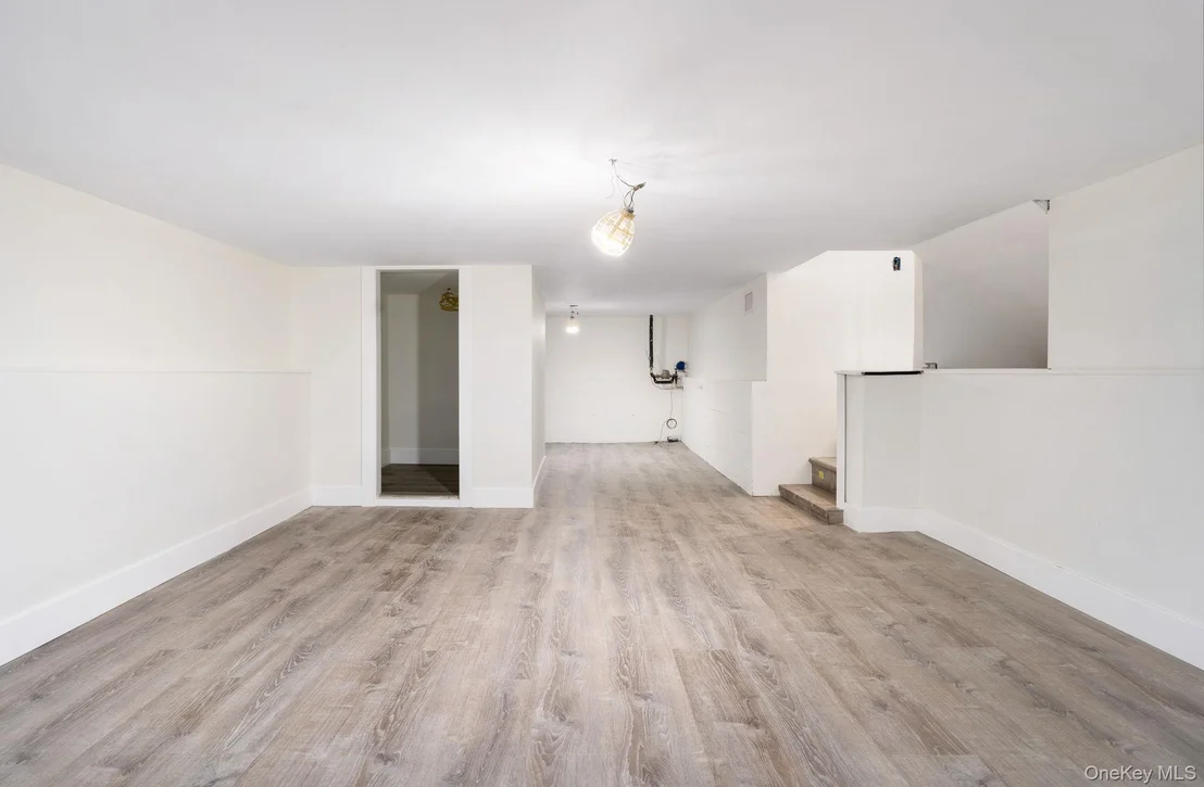 Photo of 2547 Army Place