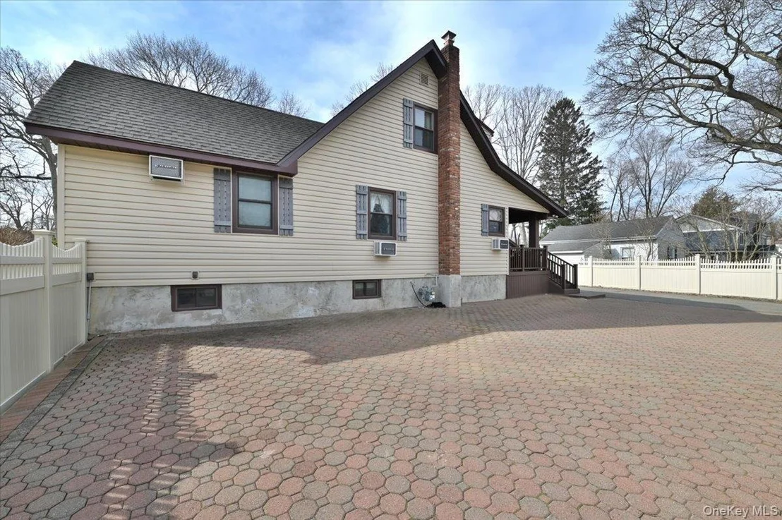 Photo of 2 Oak Place