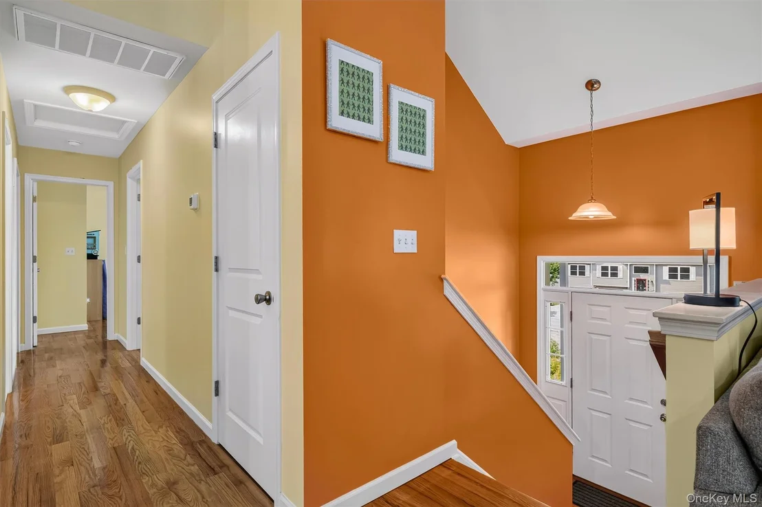 Photo of 1 Bell Way