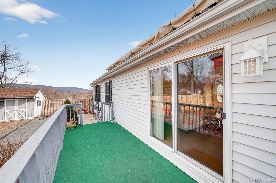 Photo of 31 Thamsen Drive