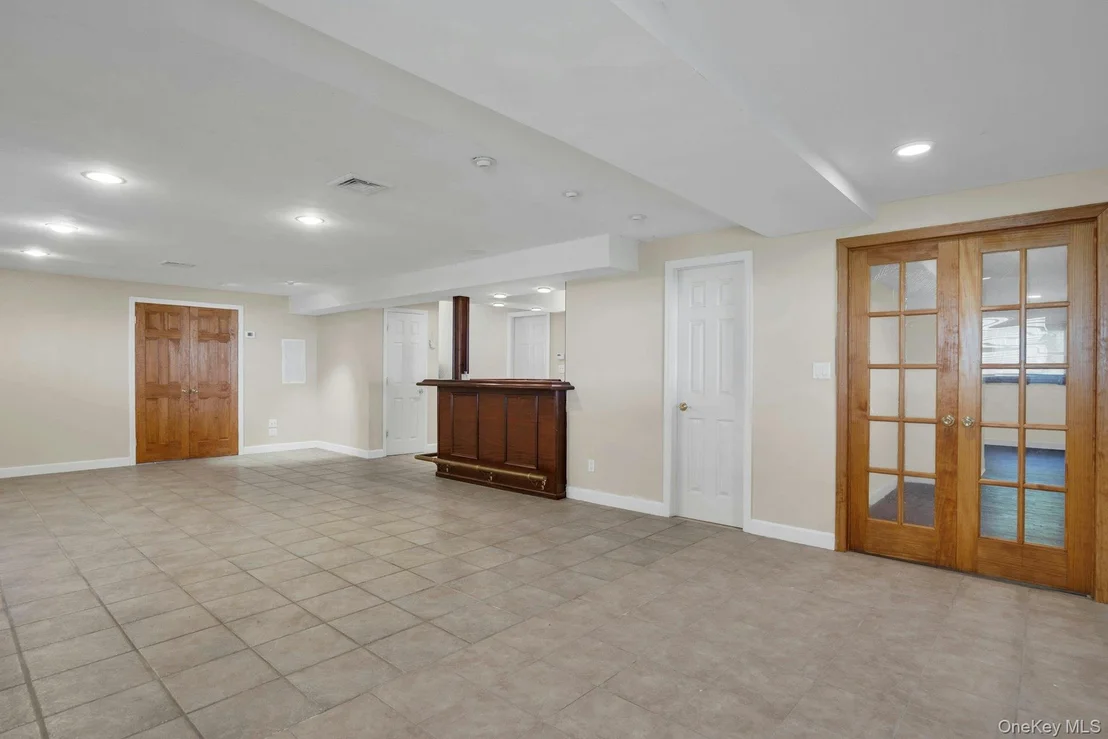 Photo of 33 Pittoni Drive