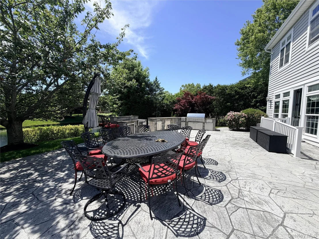 Photo of 38 Hamlet Woods Drive