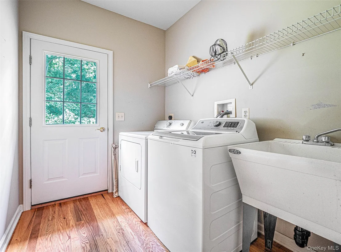 Photo of 84 Meadow Ridge Road