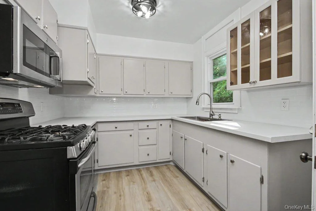 Photo of 81 Snowden Avenue