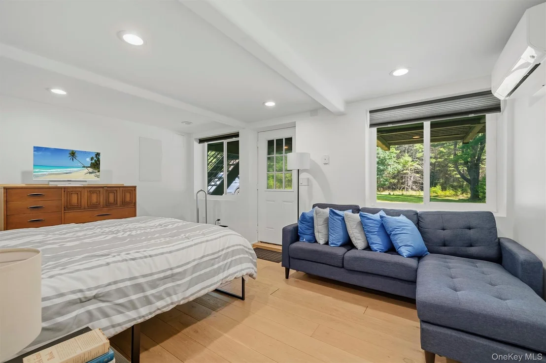 Photo of 165 Dexheimer Road