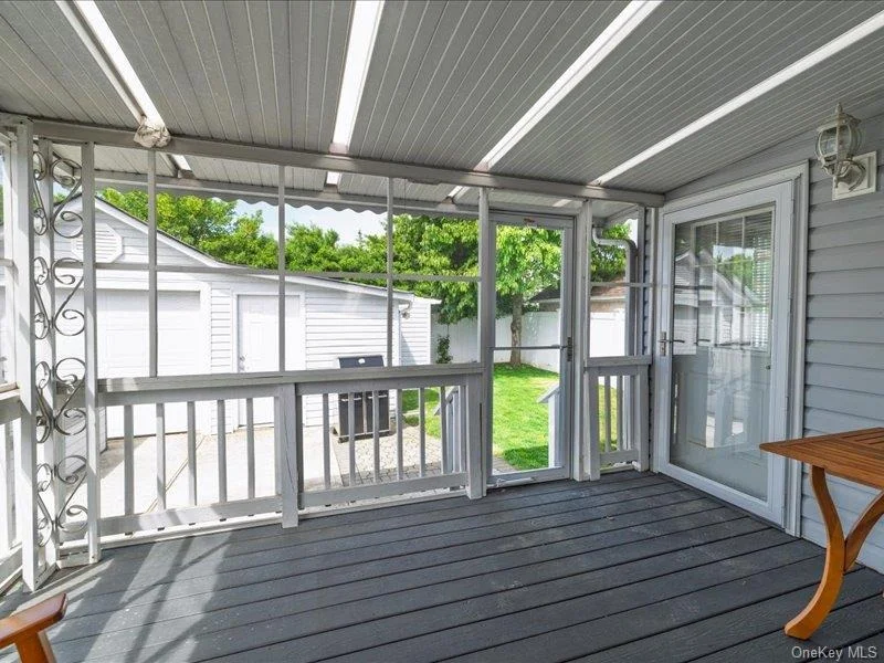 Photo of 2864 Saint Johns Road