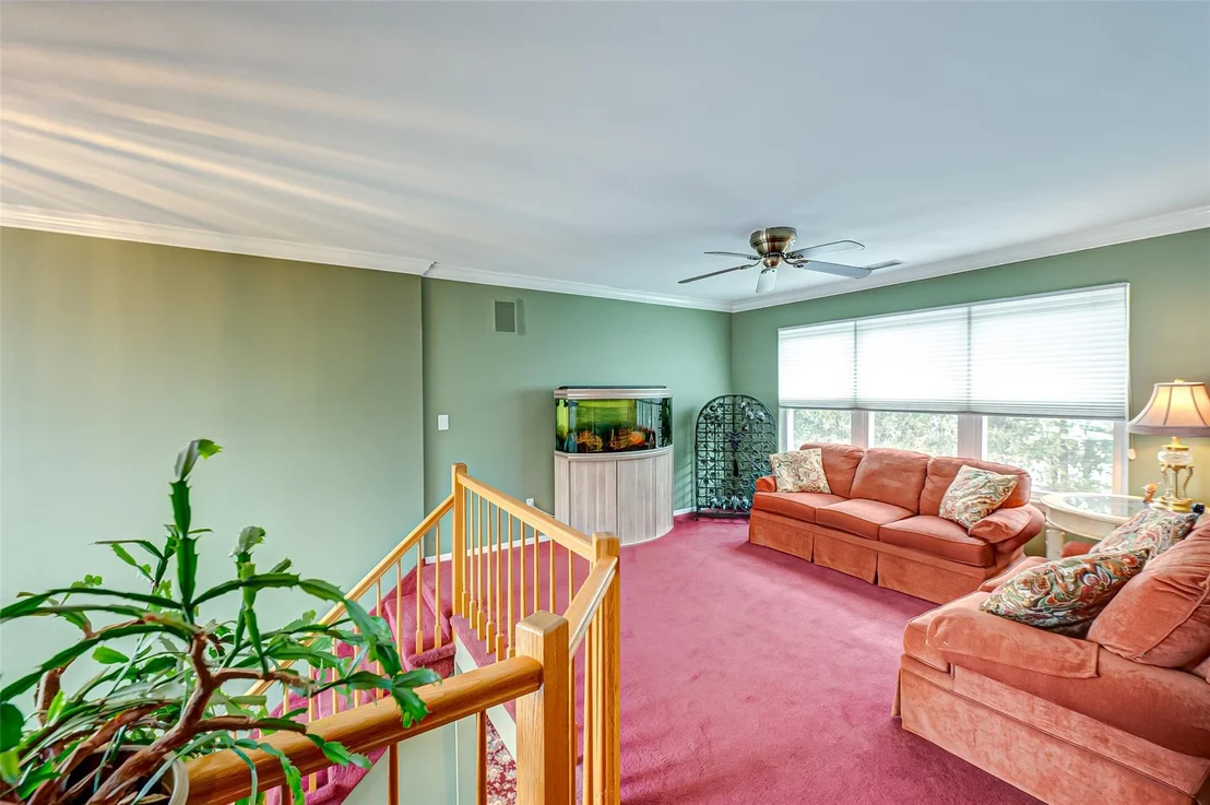 Photo of 17 Knollcrest Road