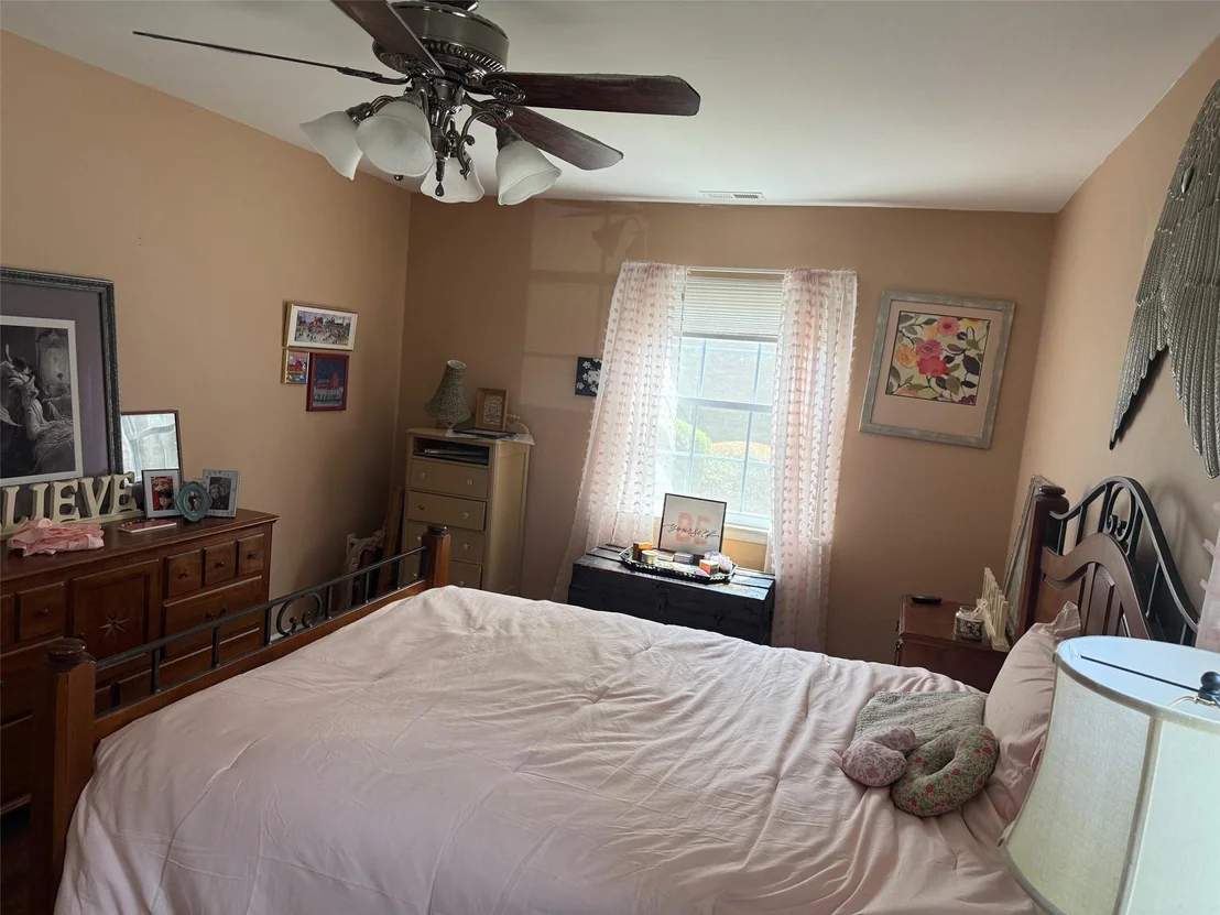 Photo of Unit A at 600 Commons Way