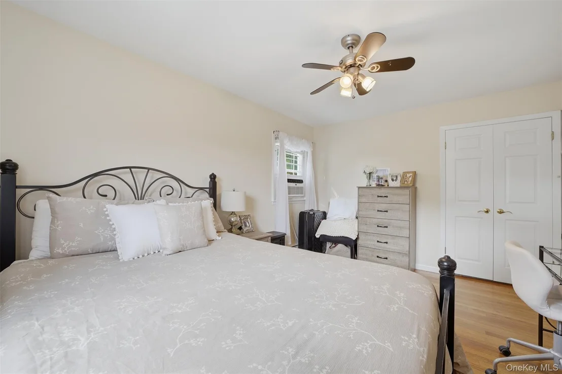 Photo of 161 Geymer Drive