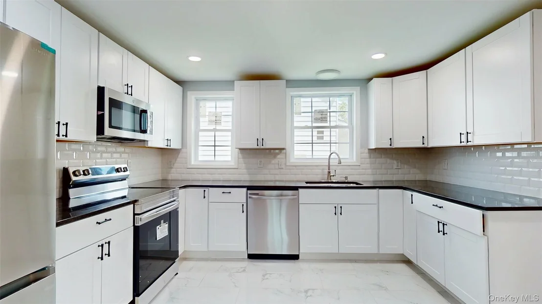 Photo of 74 Gladstone Avenue