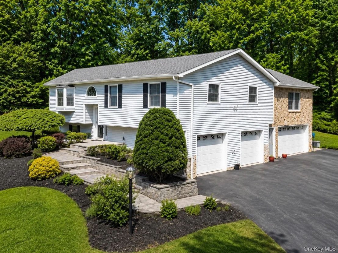Photo of 25 Cocoa Lane