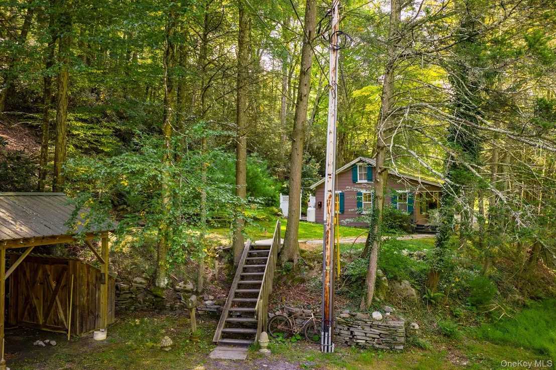 Photo of 2 Shingle Kill Court