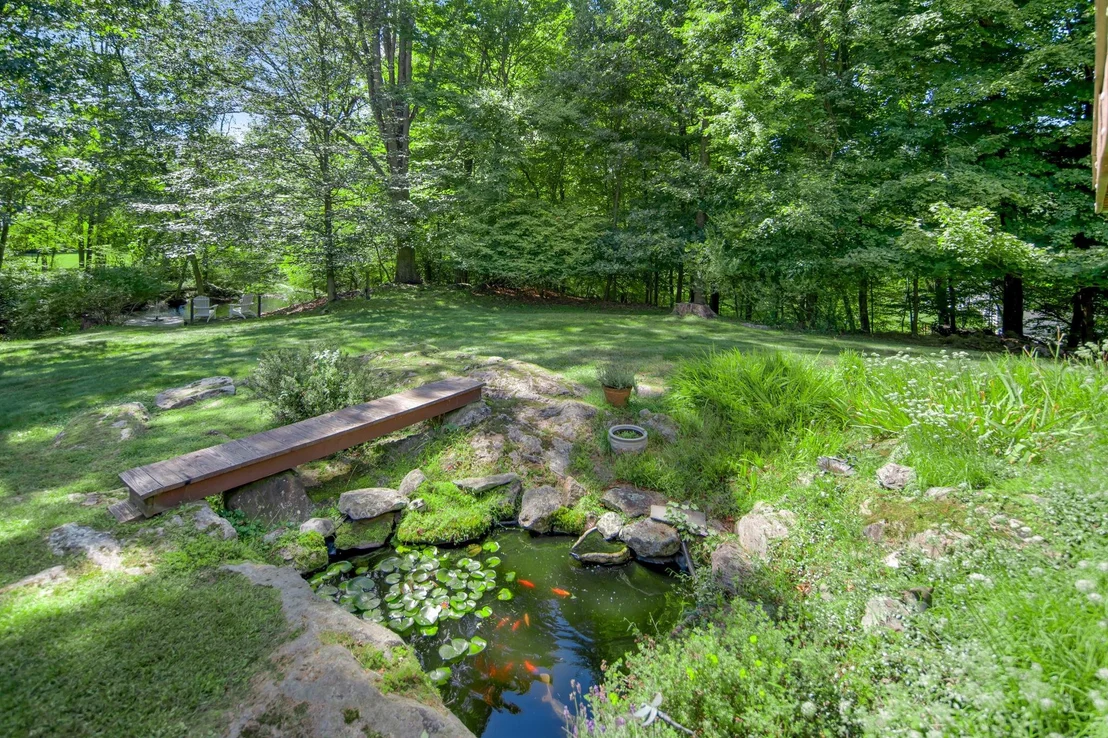Photo of 24 Greenbriar Drive