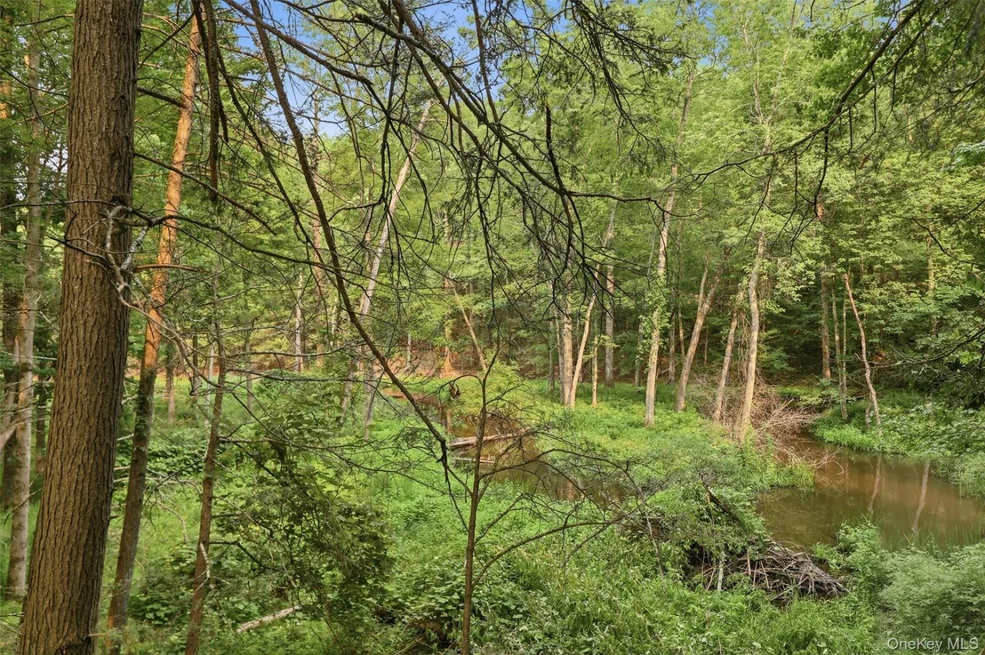 Photo of 375 Phillips Road