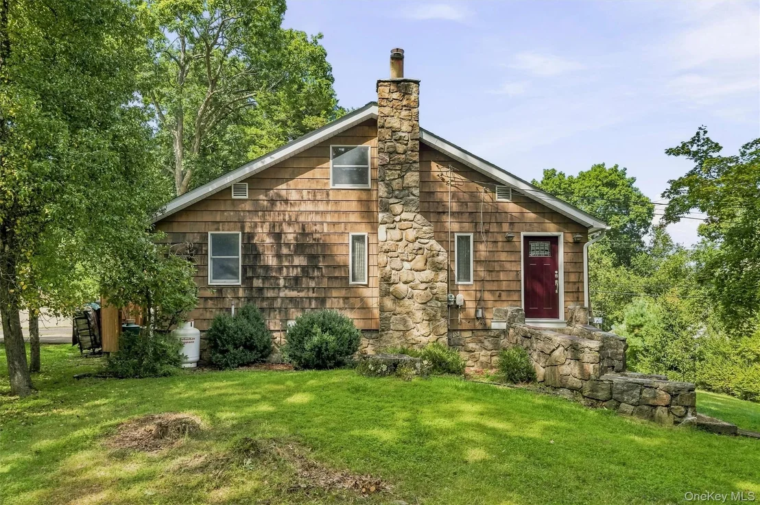 Photo of 101 Highland Road